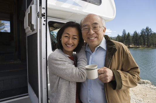 Healthy Eating While Traveling: 5 Practical Tips and Tools to Stay Nourished On-the-Go